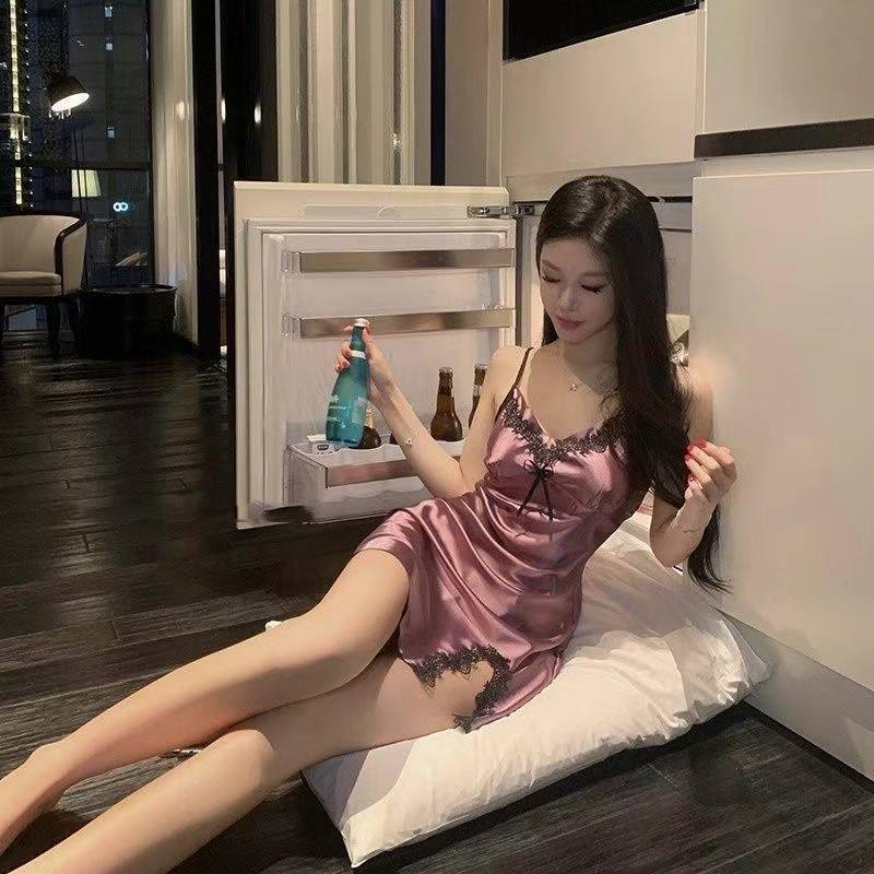 Ice Silk Satin V-Neck Camisole Nightdress Set with Chest Pads, Champagne One Size - Image 3