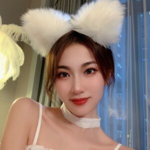 Cat Ears Plush Hair Hoop for Women, Furry Face Wash Headband, White