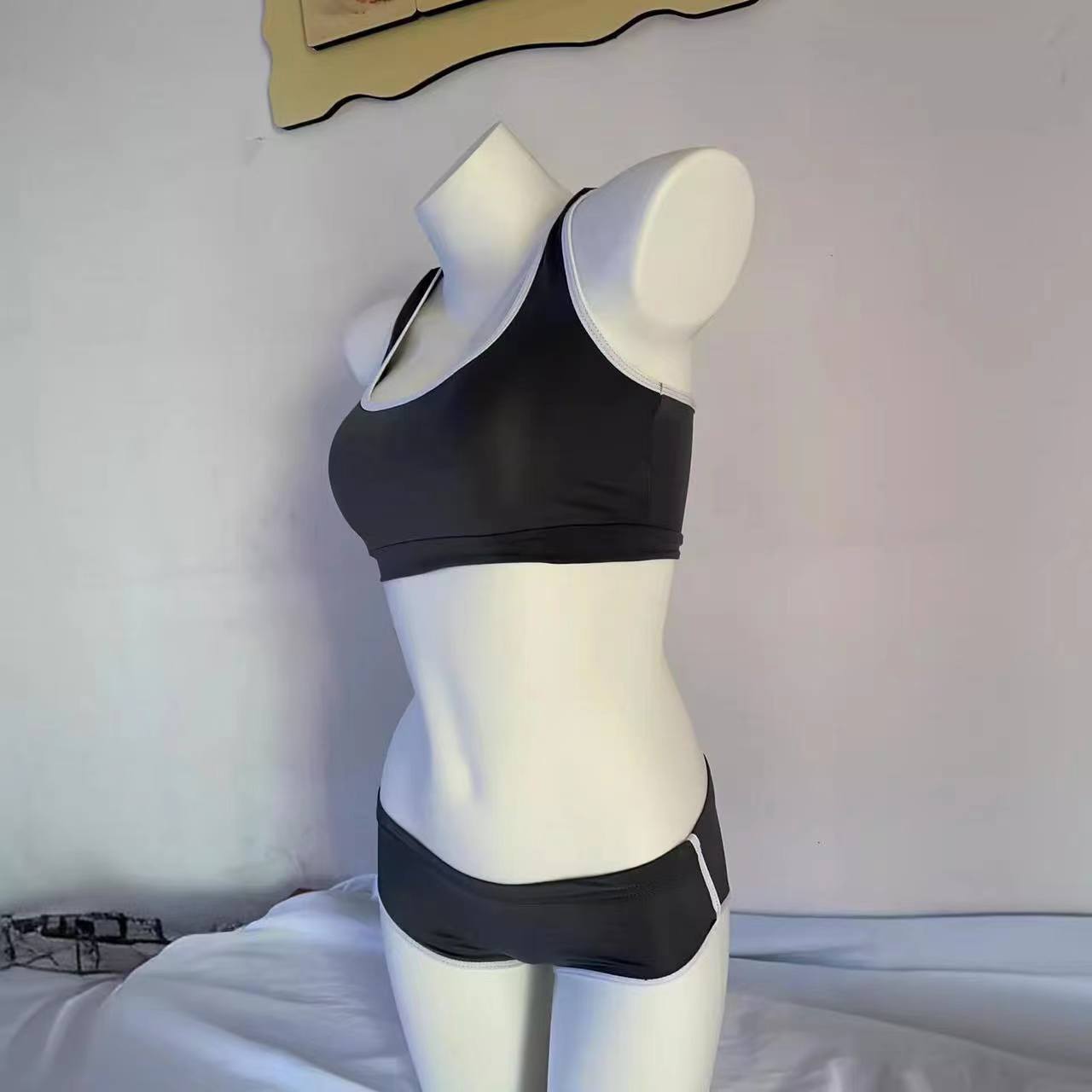 Two-Piece Sports Vest and Shorts Set, Sheer Color-Block Polyester, Grey - Image 4