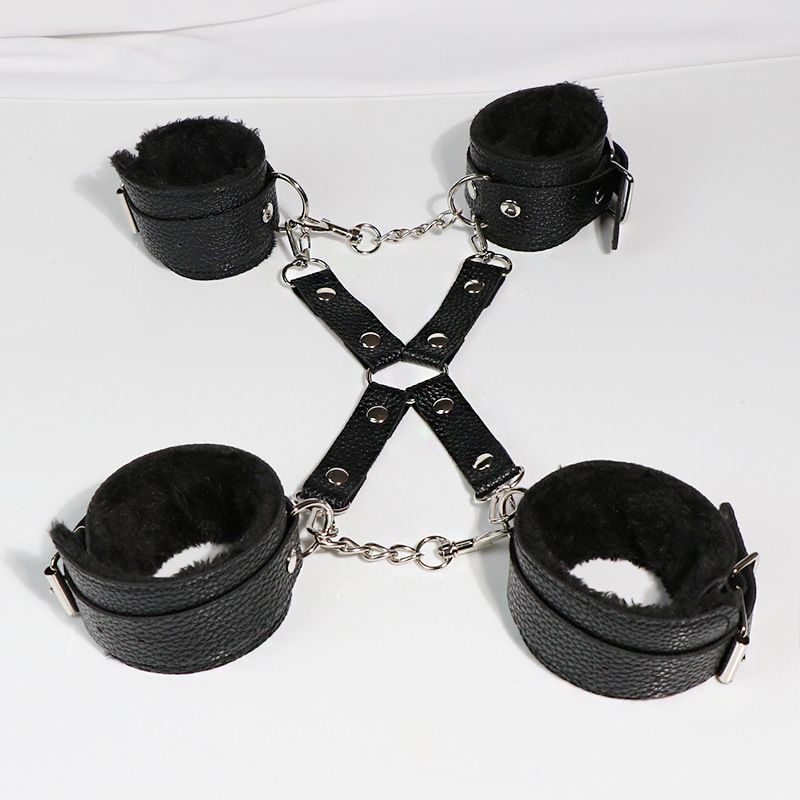 Textured Leather Bondage Set with Plush-Lined Handcuffs, Bracelet, Shackles and Neck Cover - Image 4