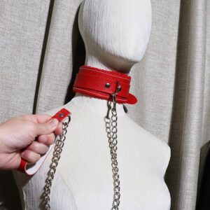Leather Collar with Metal Traction Chain for Couples, Black Adult Accessory