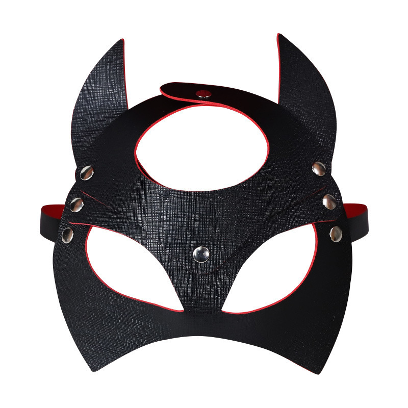 SM Bondage Kit with Lace Eye Mask, Low-Temperature Candles and Nipple Clamps - Image 4