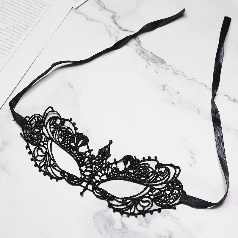 Lace Eye Mask for Adults, Black Sponge Blindfold, Couple Dress-Up Prop - Image 3