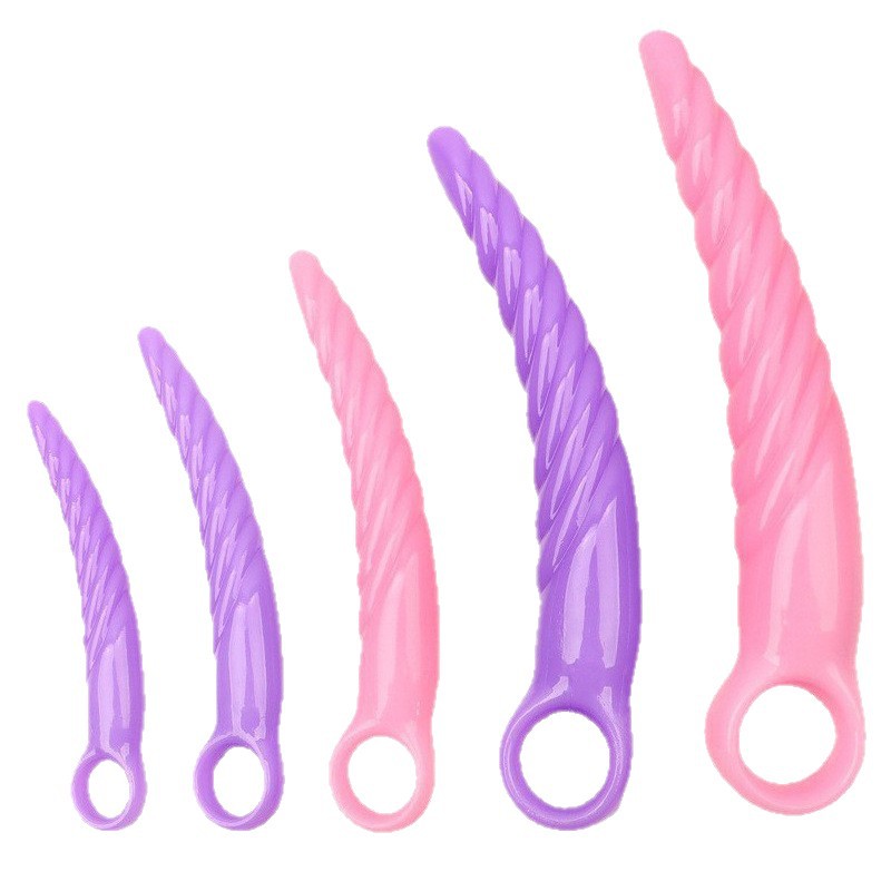 Ribbed Crescent Silicone Anal Plug, Manual Non-Vibrating Expander, Purple Size 5 - Image 5
