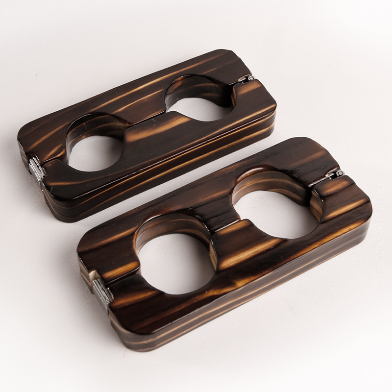 SM Wooden Pillory Restraint Set with Metal Fittings for Couples - Image 5