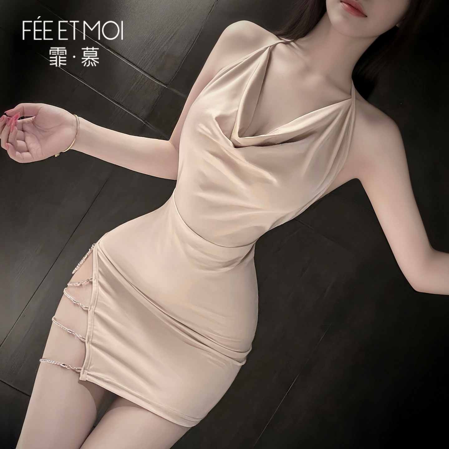 Feimu & Miji Halter Neck Nightdress with Side Slit and Diamond Chain Decoration - Image 2