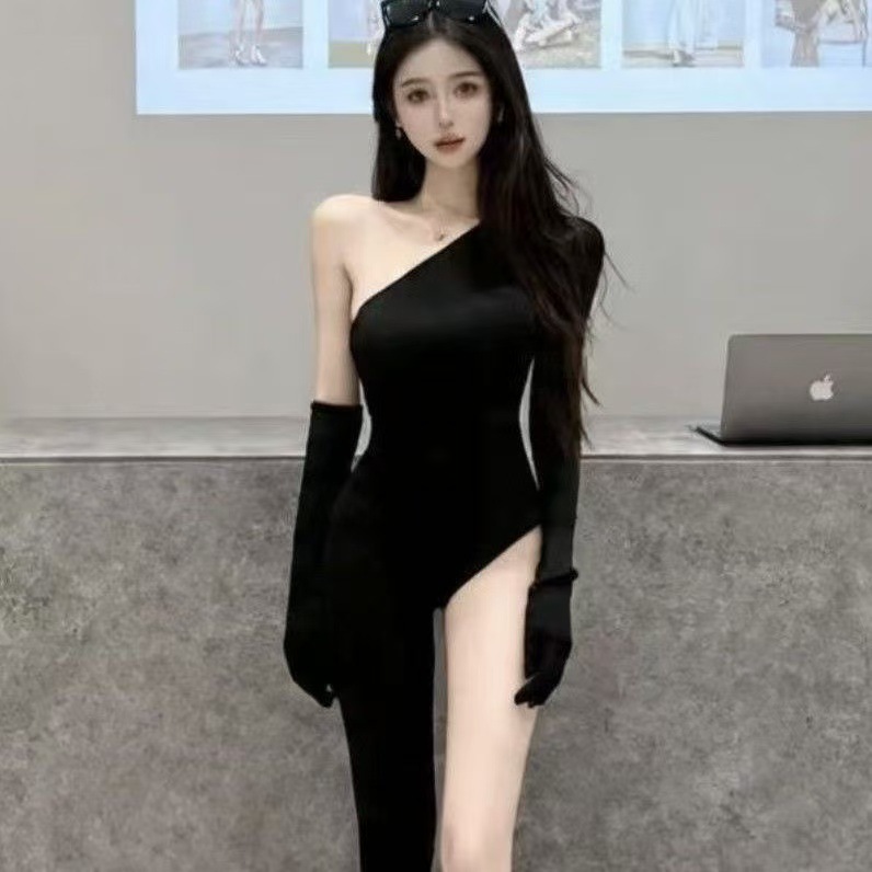 Black One-Shoulder Bodysuit Jumpsuit, Asymmetrical Adult Costume for Women - Image 4