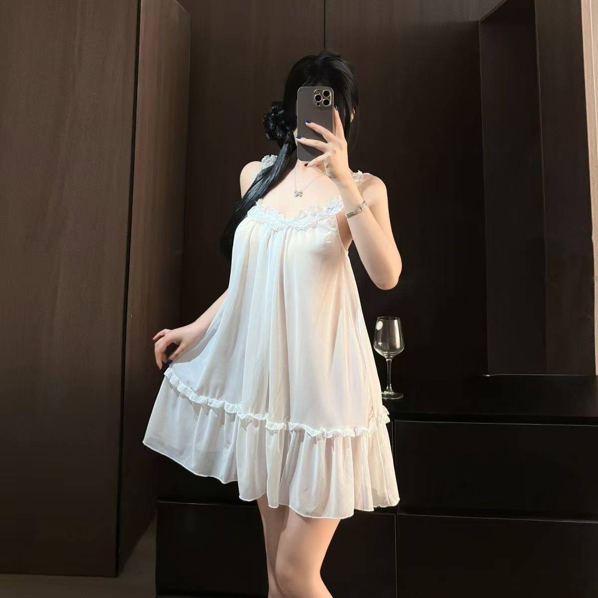 Sweet French-Style Suspender Nightgown Set, Plus-Size White Lingerie with Thong and Bodystocking - Image 2
