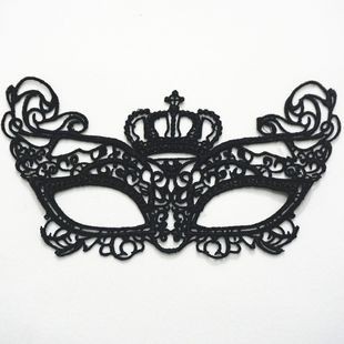 Black Half-Face Masquerade Mask with Yarn Crown for Party and Costume - Image 3