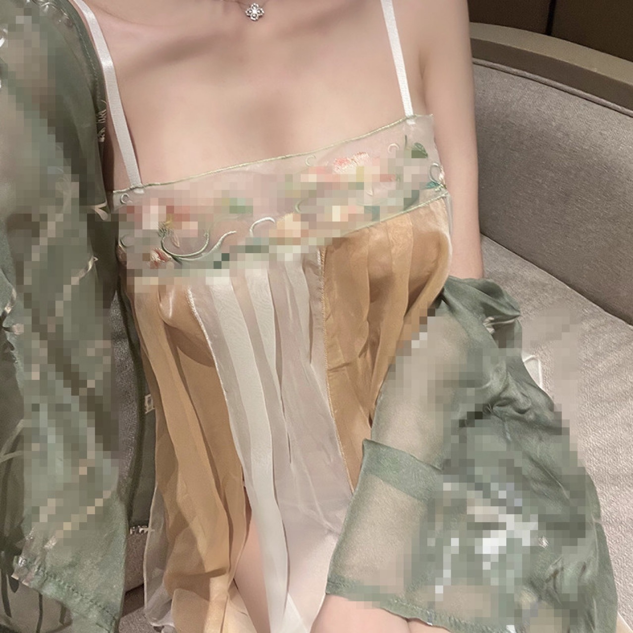 Chinese Republic-Era Hanfu Style Roleplay Lingerie Set with Embroidered Mesh Cape, Bandeau Top and Thong - Image 4