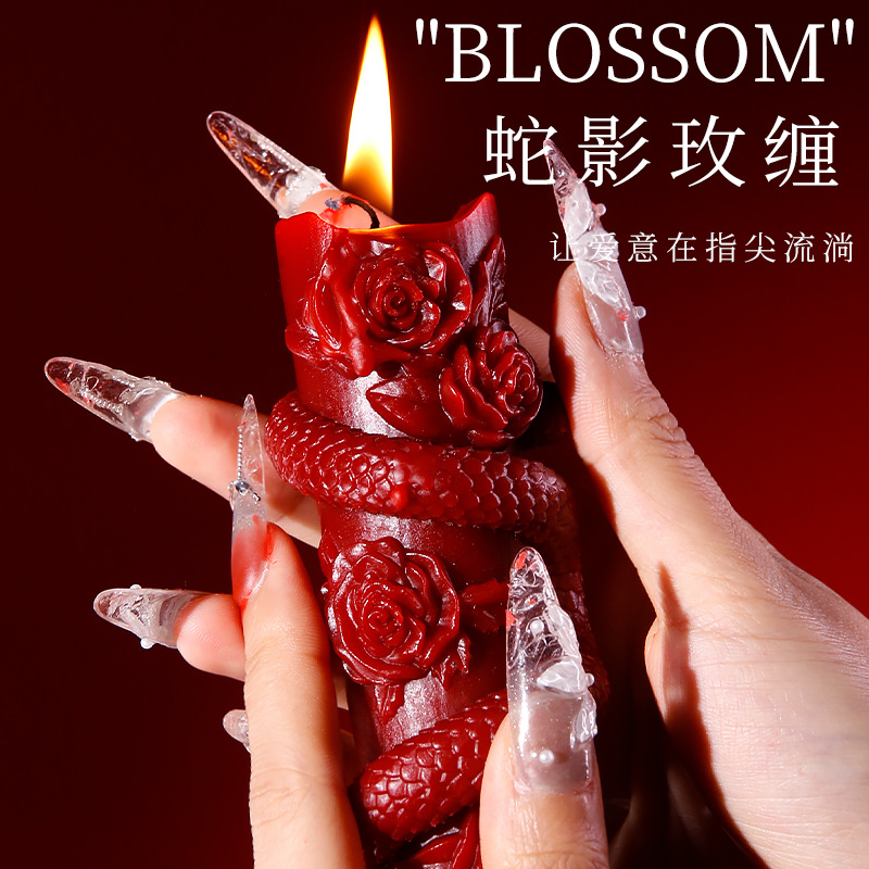 Low-Temperature Soy Wax Massage Candle for Couples, Wine Red, Unscented Aromatherapy - Image 4