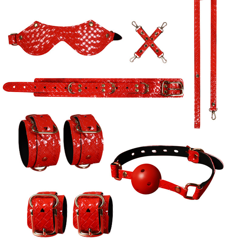 7-Piece Bondage Kit with Handcuffs and Nipple Clamps in Black PU - Image 5