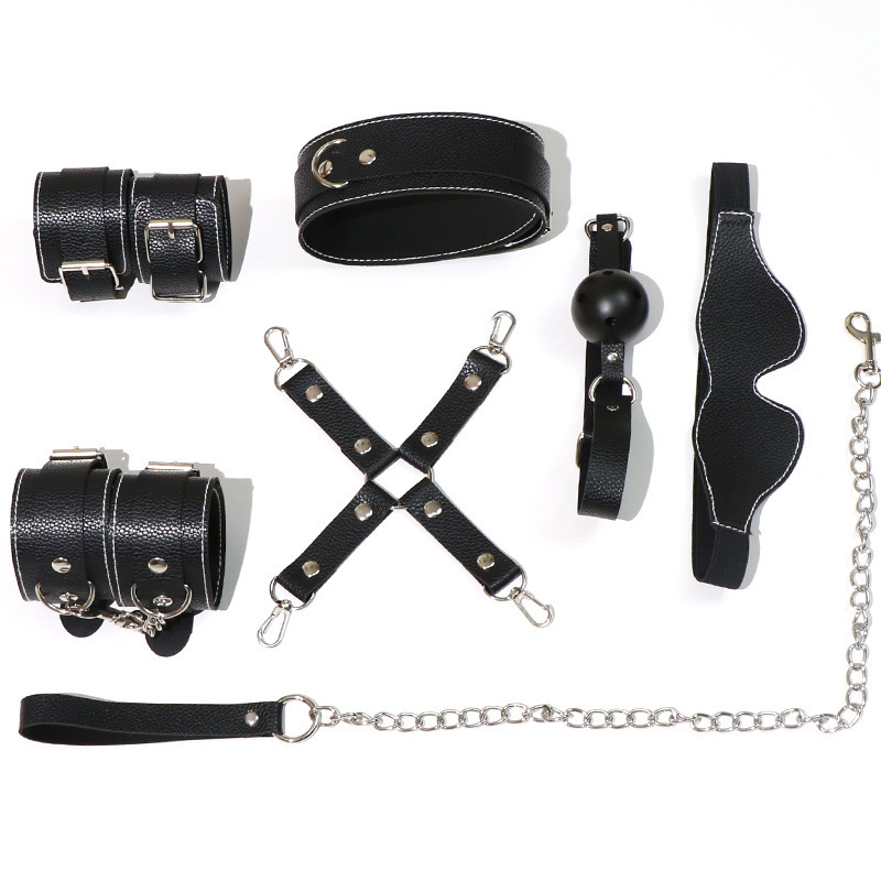 7-Piece Leather Bondage Restraint Set for Couples - Image 5