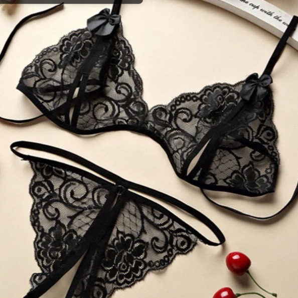 Lace Headgear Lingerie Set with Breast Stickers, Silk Stockings and Blindfold - Image 3