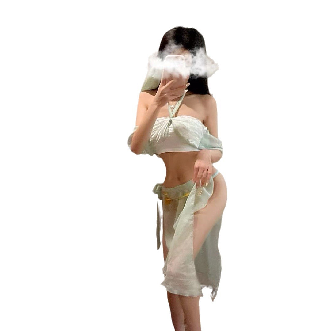 Court Pure Desire Hanfu Lingerie Set with Veil, Bandeau, Skirt and Panties - Image 5