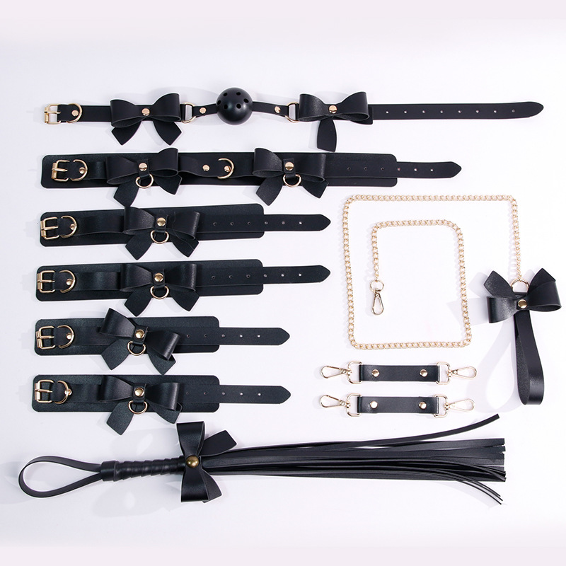 SM Bowknot Bondage Kit with Handcuffs, Whip and Training Accessories - Image 5