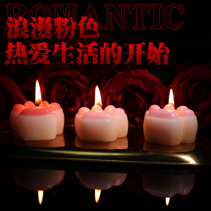 Low-Temperature Massage Candle in Cat Paw Pink, Soy Wax, Lavender Scented, Gift Boxed - Image 4