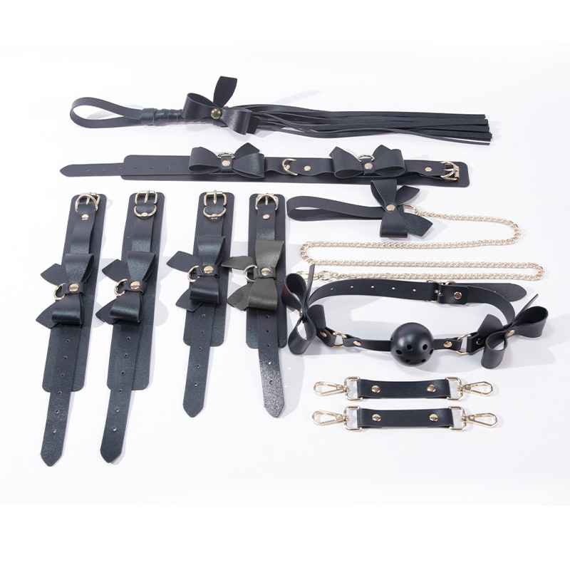 SM Bondage Kit with Handcuffs, Nipple Clamps and Anal Plug, Pink Faux Leather and Alloy - Image 5